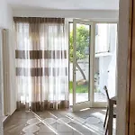 Bed and Breakfast A Due Passi Dal Centro Αλμπερομπέλο