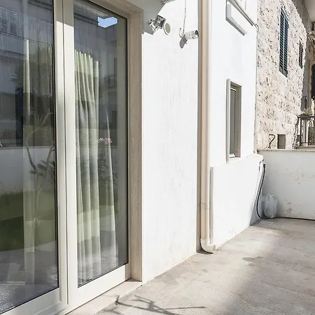 Oda ve Kahvaltı A Due Passi Dal Centro Alberobello