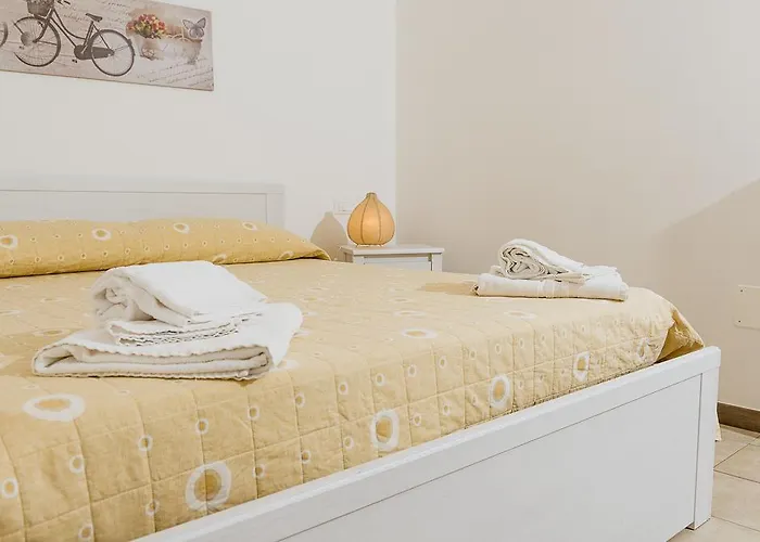 A Due Passi Dal Centro Oda ve Kahvaltı 3*