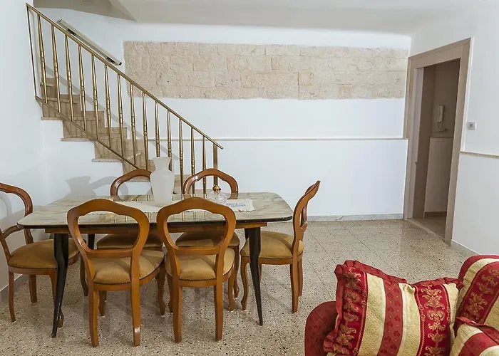 Oda ve Kahvaltı A Due Passi Dal Centro Alberobello