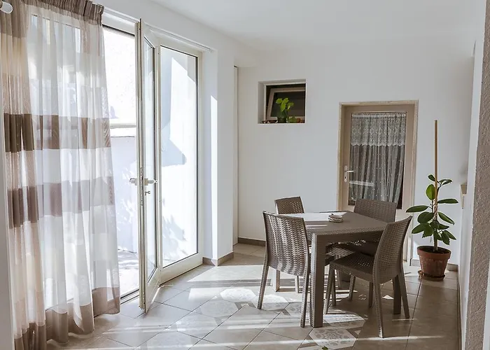 A Due Passi Dal Centro