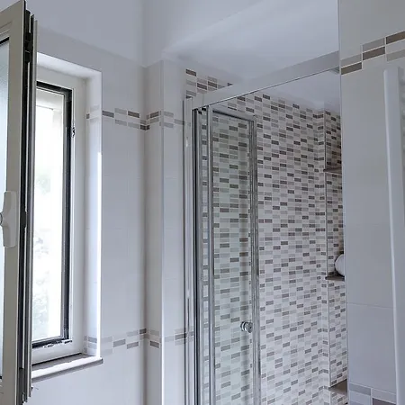 A Due Passi Dal Centro فندق مبيت وإفطار 3*