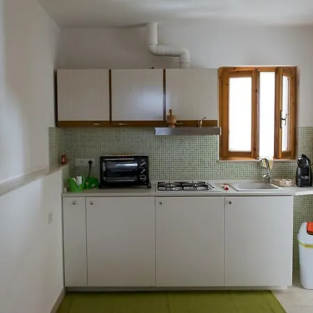 A Due Passi Dal Centro فندق مبيت وإفطار 3*