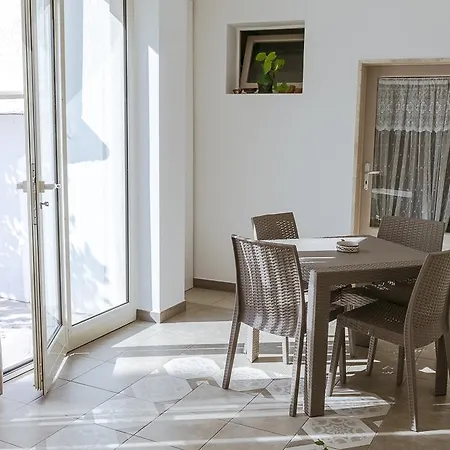 A Due Passi Dal Centro 3* Alberobello